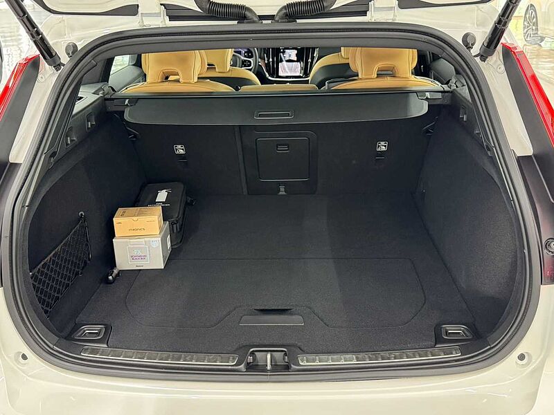 Volvo Ultra, B5 AWD 마일드 하이브리드, 가솔린, 브라이트
