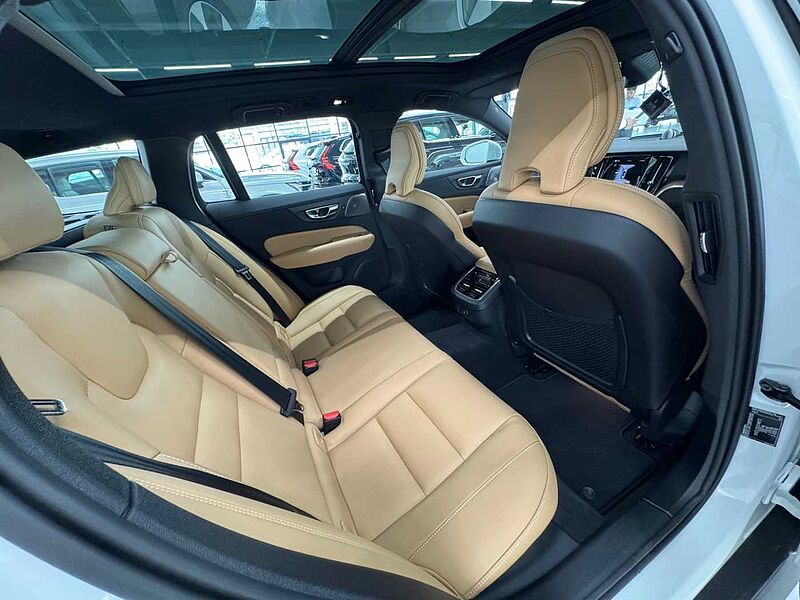 Volvo Ultra, B5 AWD 마일드 하이브리드, 가솔린, 브라이트