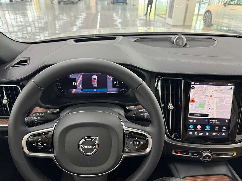 Volvo Ultra, B5 AWD 마일드 하이브리드, 가솔린, 브라이트