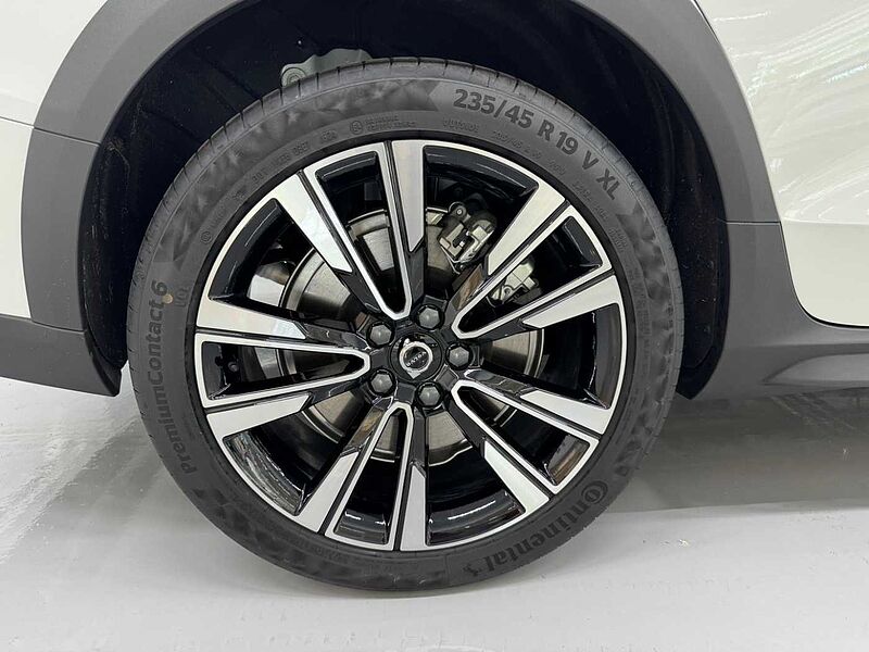 Volvo Ultra, B5 AWD 마일드 하이브리드, 가솔린, 브라이트