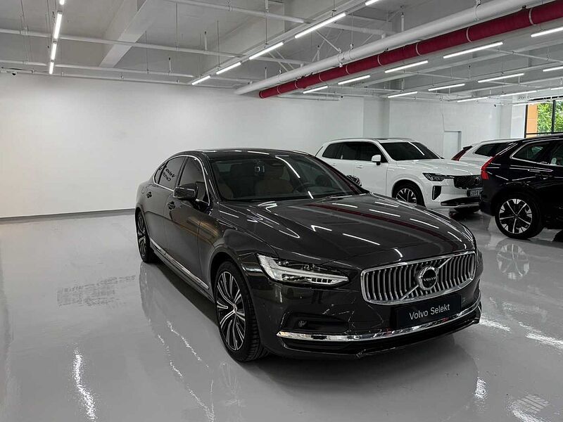 Volvo Ultimate, B5 마일드 하이브리드, 가솔린, 브라이트