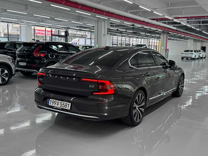 Volvo Ultimate, B5 마일드 하이브리드, 가솔린, 브라이트