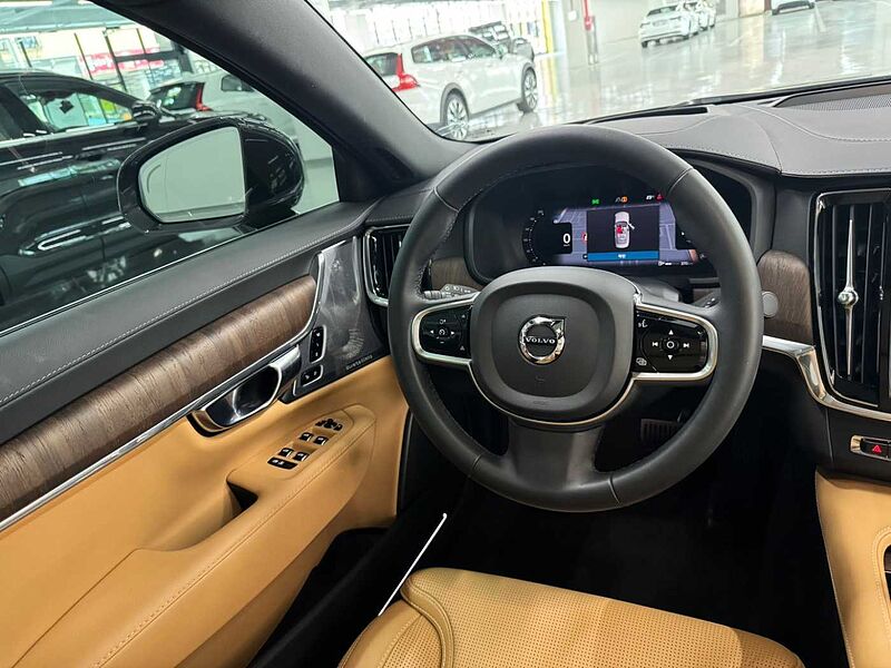 Volvo Ultimate, B5 마일드 하이브리드, 가솔린, 브라이트