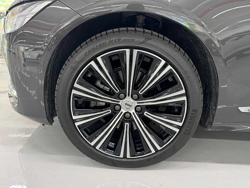Volvo Ultimate, B5 마일드 하이브리드, 가솔린, 브라이트