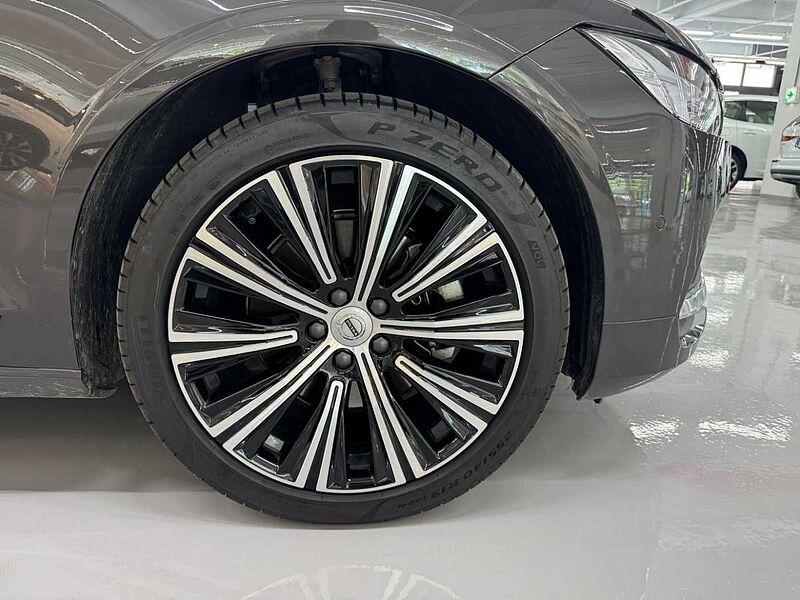 Volvo Ultimate, B5 마일드 하이브리드, 가솔린, 브라이트