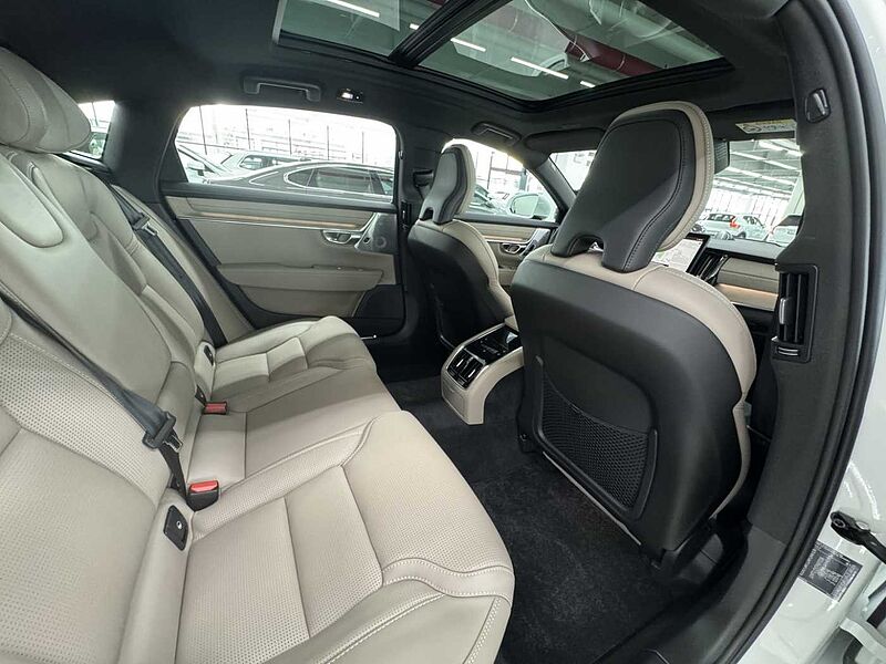 Volvo Ultra, B5 마일드 하이브리드, 가솔린, 브라이트