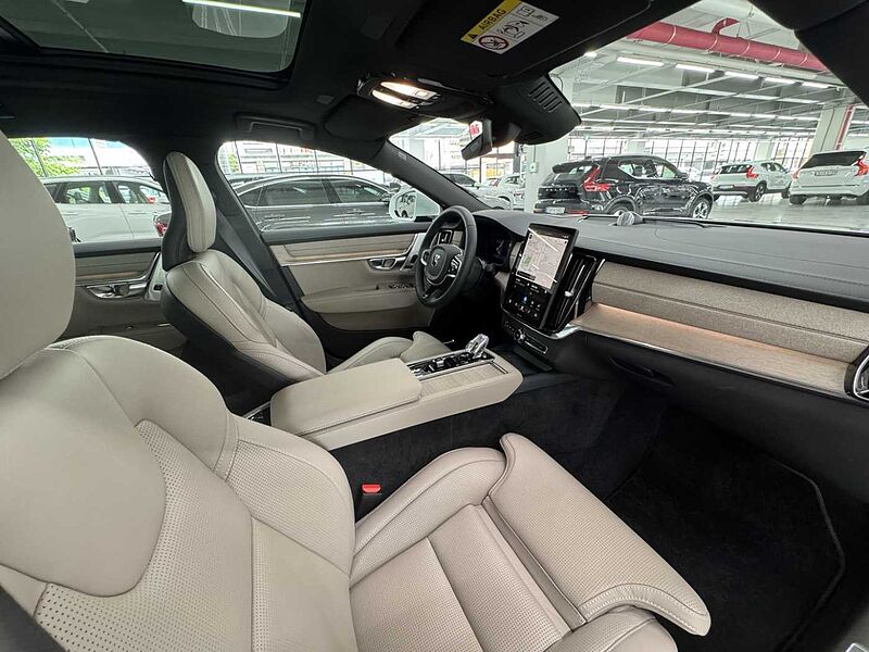 Volvo Ultra, B5 마일드 하이브리드, 가솔린, 브라이트