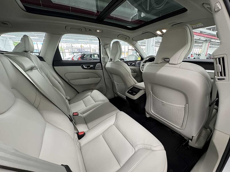 Volvo  Ultra, B5 AWD 마일드 하이브리드, 가솔린, 브라이트