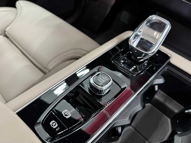 Volvo Ultra, B6 AWD 마일드 하이브리드, 가솔린, 브라이트, 7 좌석