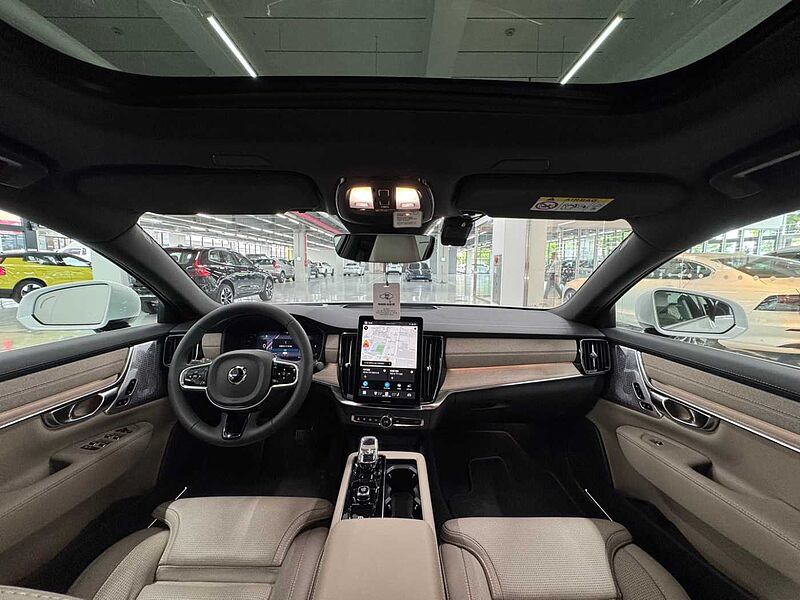 Volvo Ultra, B5 마일드 하이브리드, 가솔린, 브라이트