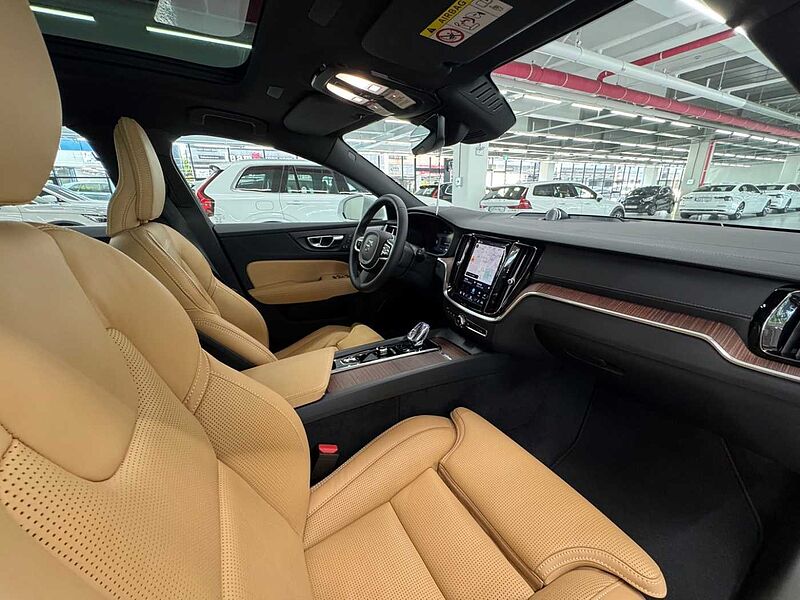 Volvo Ultra, B5 AWD 마일드 하이브리드, 가솔린, 브라이트