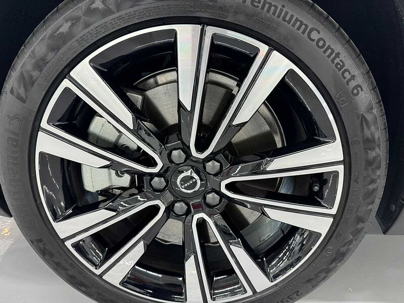 Volvo Ultra, B5 AWD 마일드 하이브리드, 가솔린, 브라이트