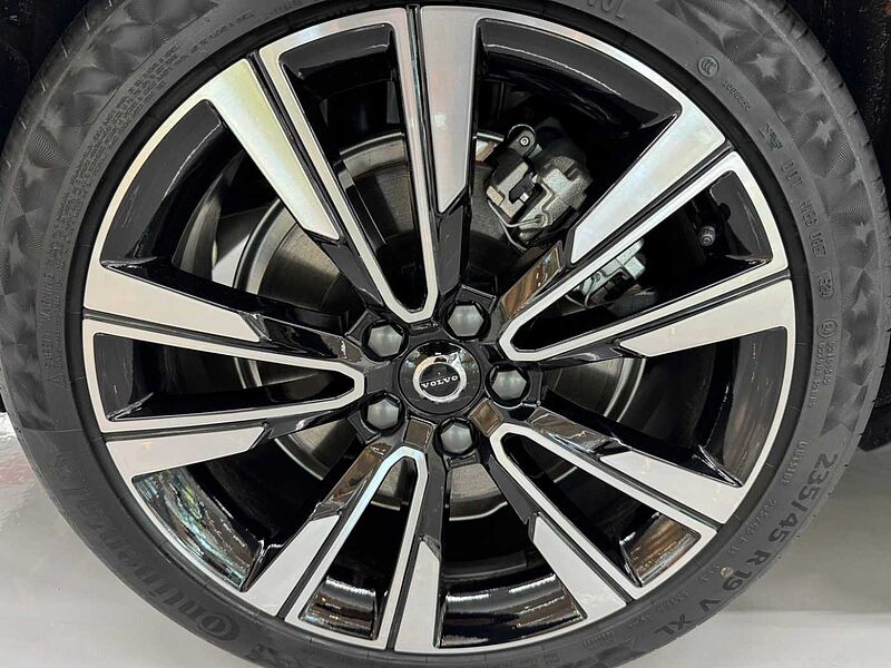 Volvo Ultra, B5 AWD 마일드 하이브리드, 가솔린, 브라이트