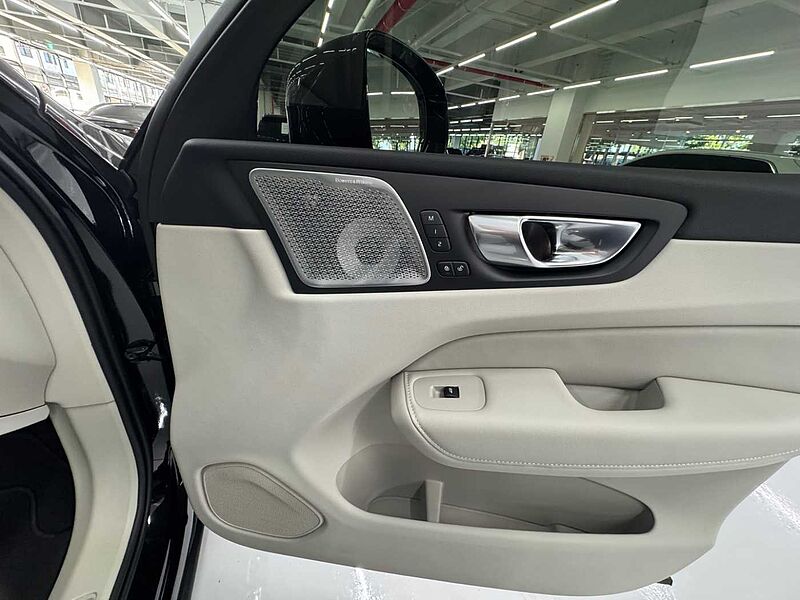 Volvo  Ultra, B5 AWD 마일드 하이브리드, 가솔린, 브라이트
