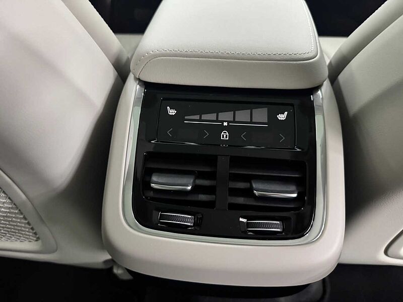 Volvo  Ultra, B5 AWD 마일드 하이브리드, 가솔린, 브라이트
