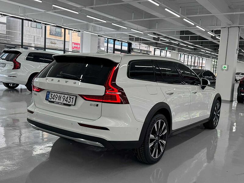 Volvo  Ultra, B5 AWD 마일드 하이브리드, 가솔린, 브라이트