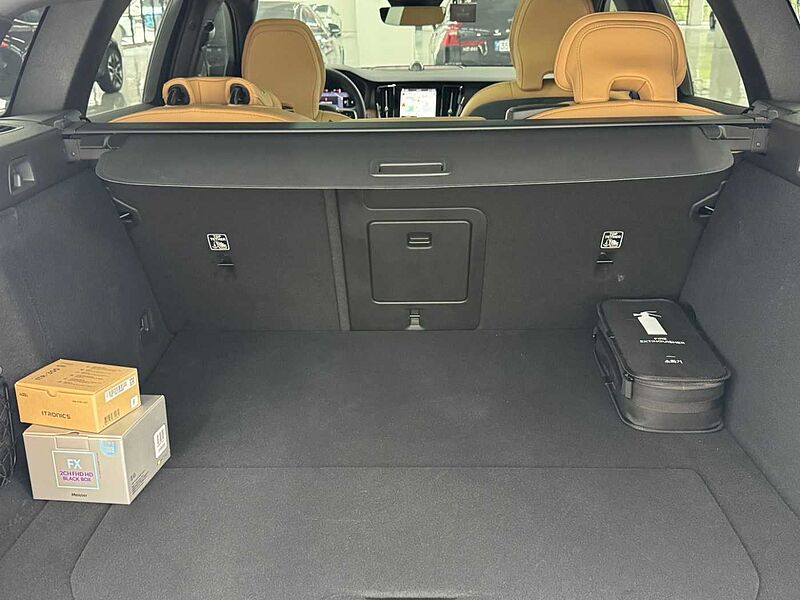 Volvo  Ultra, B5 AWD 마일드 하이브리드, 가솔린, 브라이트