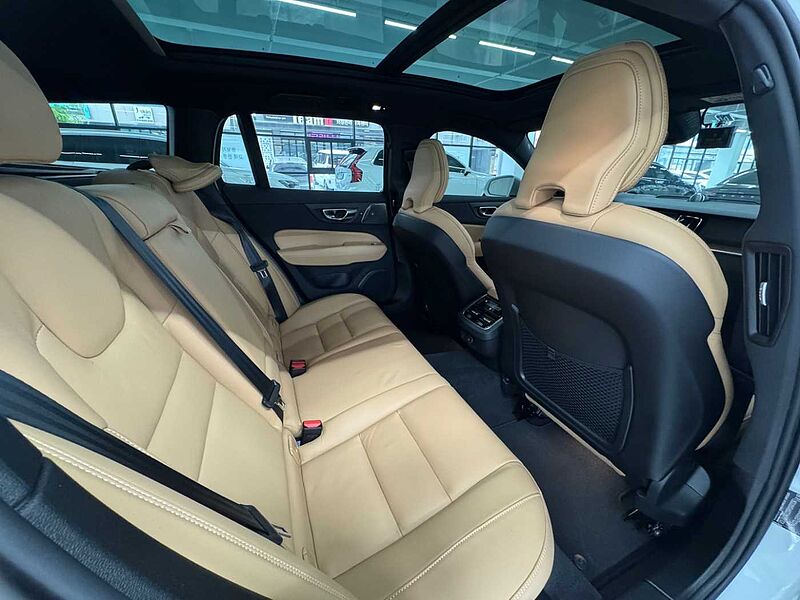 Volvo  Ultra, B5 AWD 마일드 하이브리드, 가솔린, 브라이트