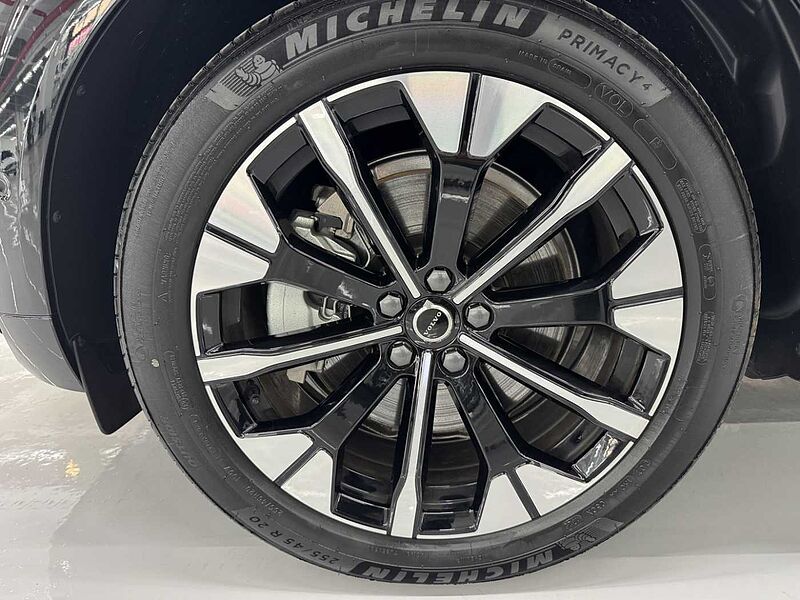Volvo Ultra, T8 AWD 플러그-인 하이브리드, 전기/가솔린, 브라이트