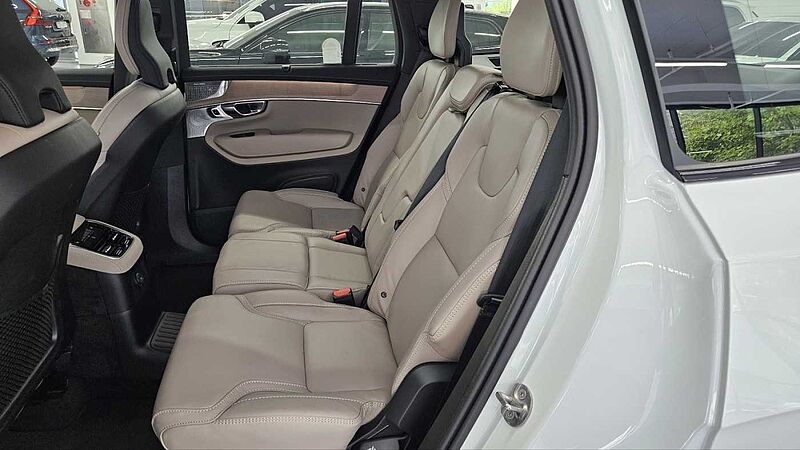 Volvo Ultra, T8 AWD 플러그-인 하이브리드, 전기/가솔린, 다크, 7 좌석