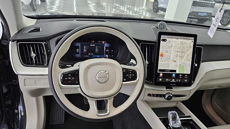 Volvo Ultra, B5 AWD 마일드 하이브리드, 가솔린, 브라이트