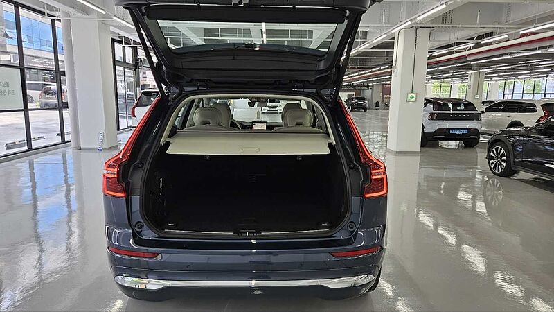 Volvo Ultra, B5 AWD 마일드 하이브리드, 가솔린, 브라이트