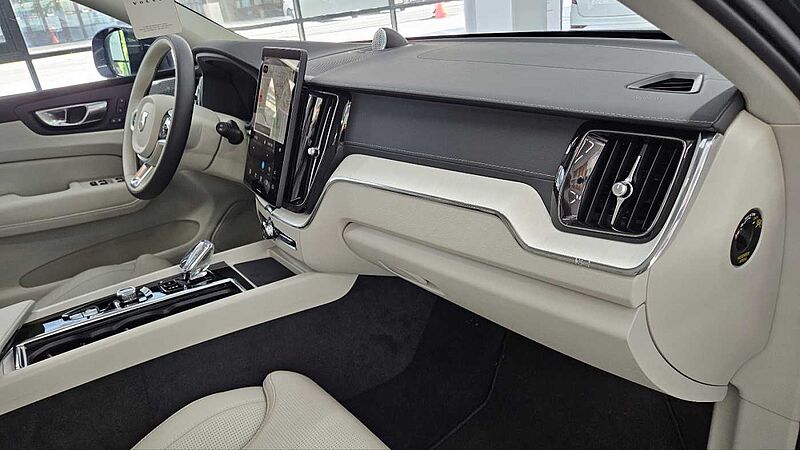 Volvo Ultra, B5 AWD 마일드 하이브리드, 가솔린, 브라이트