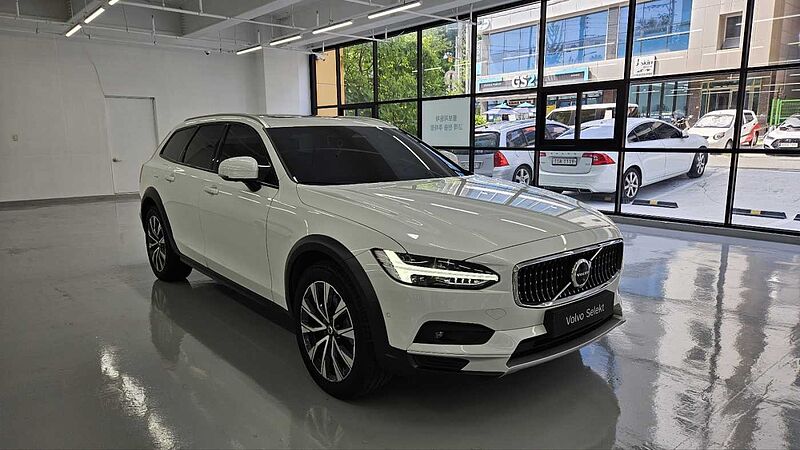 Volvo Ultimate, B5 AWD mild hybrid, 가솔린