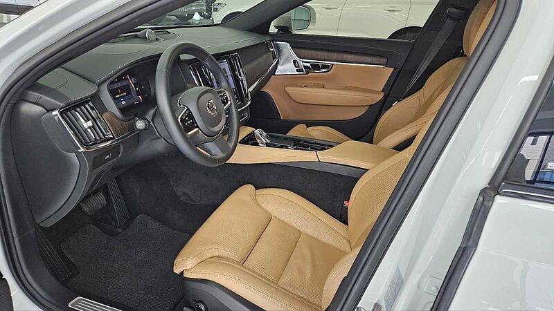 Volvo Ultimate, B5 AWD mild hybrid, 가솔린