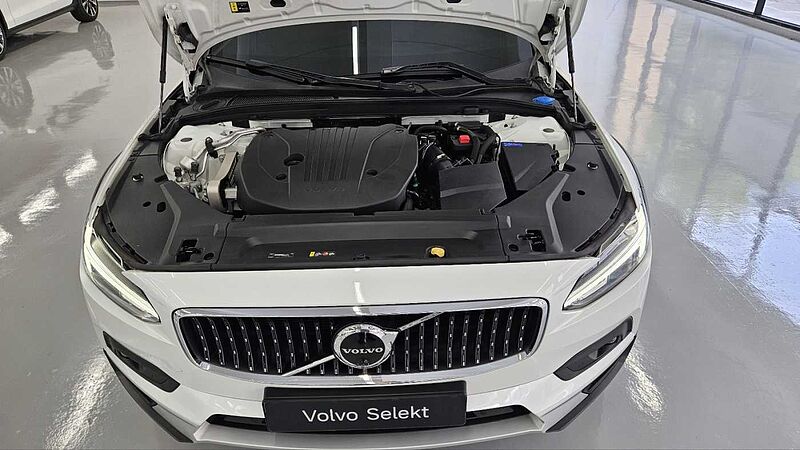Volvo Ultimate, B5 AWD mild hybrid, 가솔린