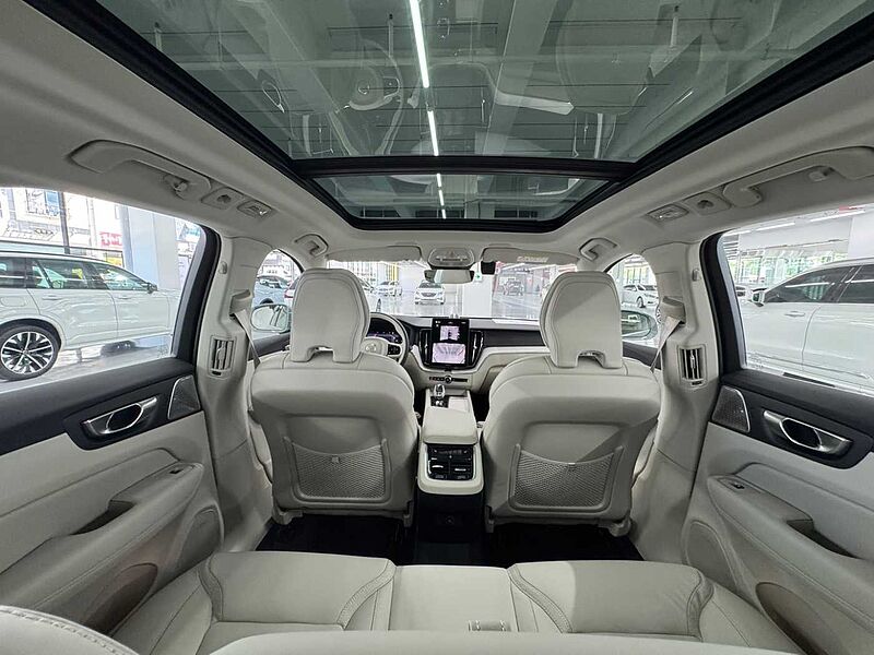 Volvo Ultra, B5 AWD 마일드 하이브리드, 가솔린, 브라이트
