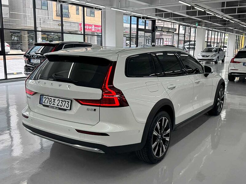 Volvo Ultra, B5 AWD 마일드 하이브리드, 가솔린, 브라이트