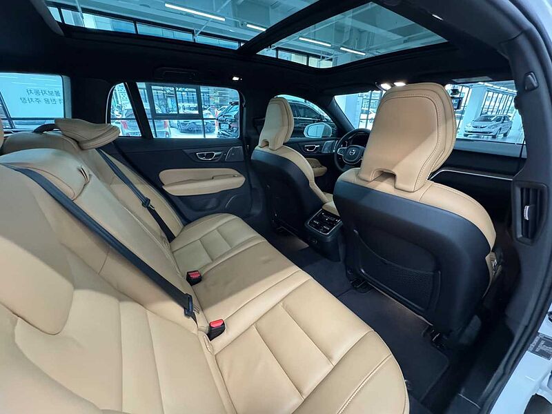 Volvo Ultra, B5 AWD 마일드 하이브리드, 가솔린, 브라이트