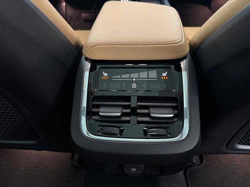 Volvo Ultra, B5 AWD 마일드 하이브리드, 가솔린, 브라이트