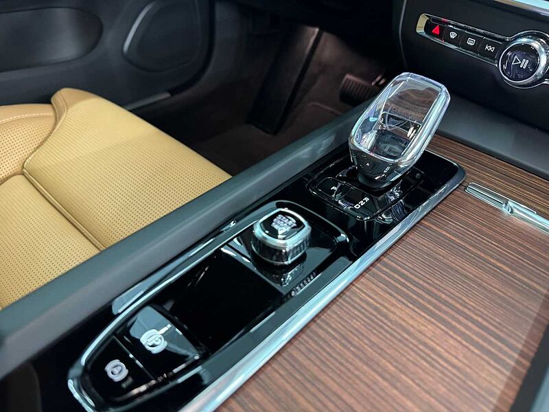 Volvo Ultra, B5 AWD 마일드 하이브리드, 가솔린, 브라이트