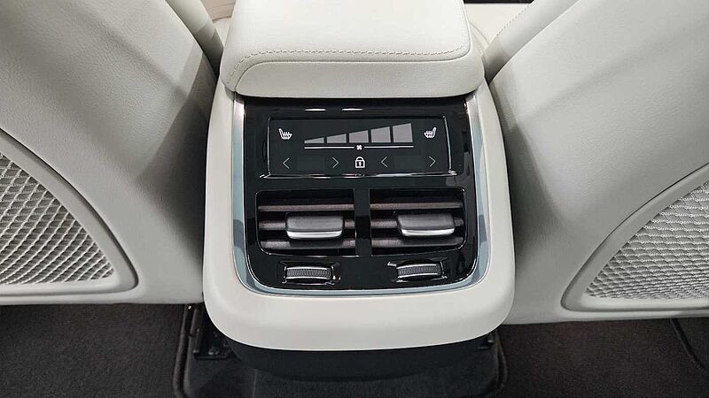 Volvo Ultra, B5 AWD 마일드 하이브리드, 가솔린, 브라이트