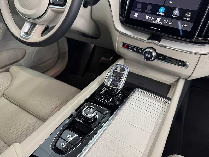 Volvo Ultra, B5 AWD 마일드 하이브리드, 가솔린, 브라이트