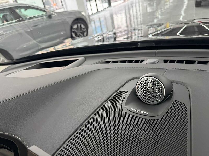Volvo Ultra, B5 AWD 마일드 하이브리드, 가솔린, 브라이트