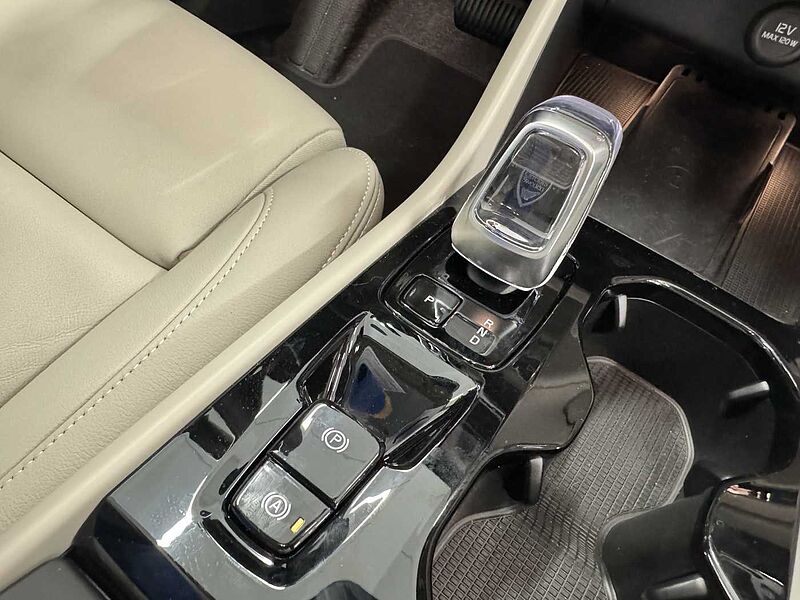 Volvo  Ultra, B4 AWD 마일드 하이브리드, 가솔린, 브라이트