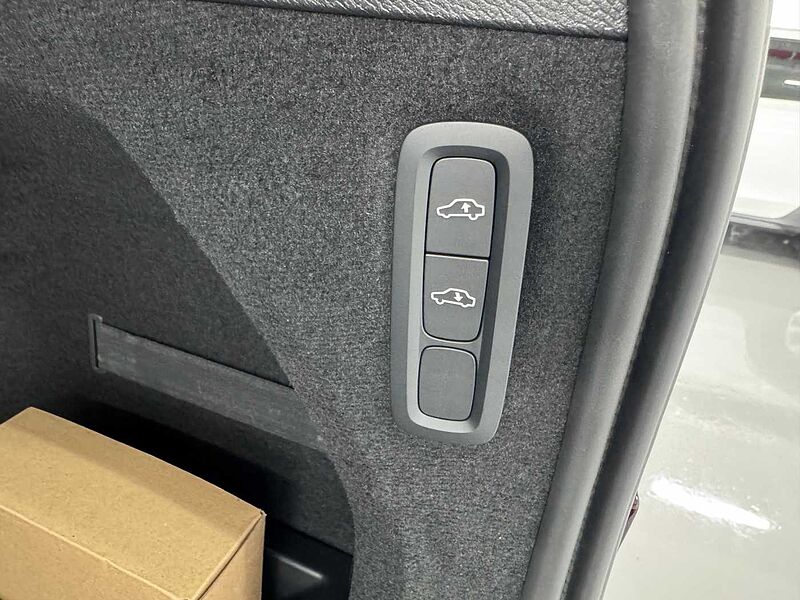 Volvo Ultra, B6 AWD 마일드 하이브리드, 가솔린, 다크, 7 좌석