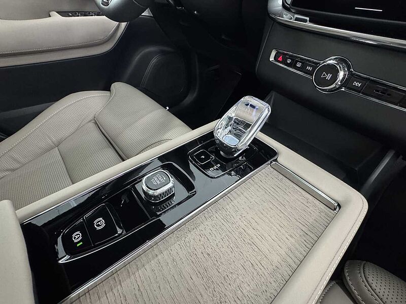 Volvo Ultra, B6 AWD 마일드 하이브리드, 가솔린, 다크, 7 좌석