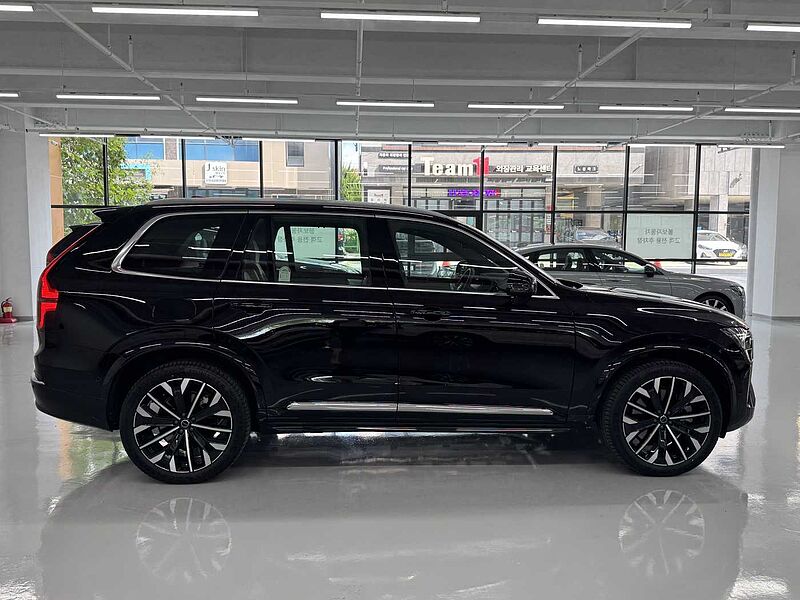 Volvo Ultra, T8 AWD 플러그-인 하이브리드, 전기/가솔린, 브라이트, 7 좌석