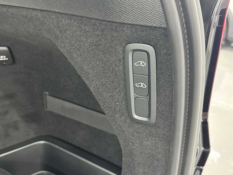 Volvo Ultra, T8 AWD 플러그-인 하이브리드, 전기/가솔린, 브라이트, 7 좌석
