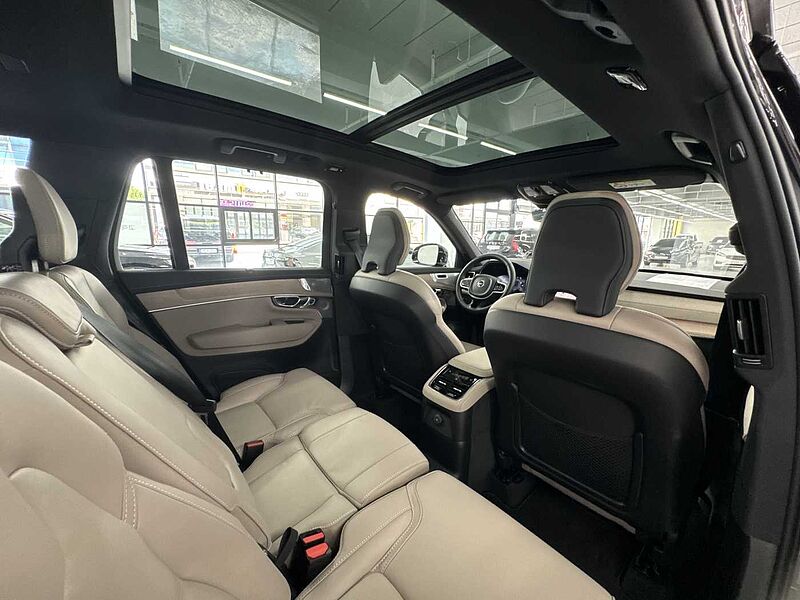 Volvo Ultra, T8 AWD 플러그-인 하이브리드, 전기/가솔린, 브라이트, 7 좌석