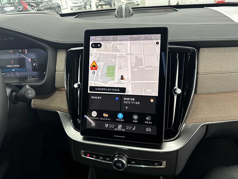 Volvo Ultra, T8 AWD 플러그-인 하이브리드, 전기/가솔린, 브라이트, 7 좌석