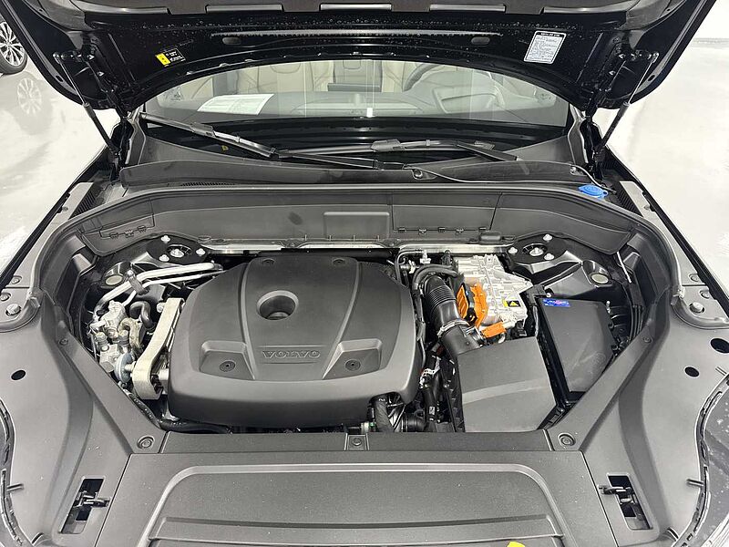 Volvo Ultra, T8 AWD 플러그-인 하이브리드, 전기/가솔린, 브라이트, 7 좌석