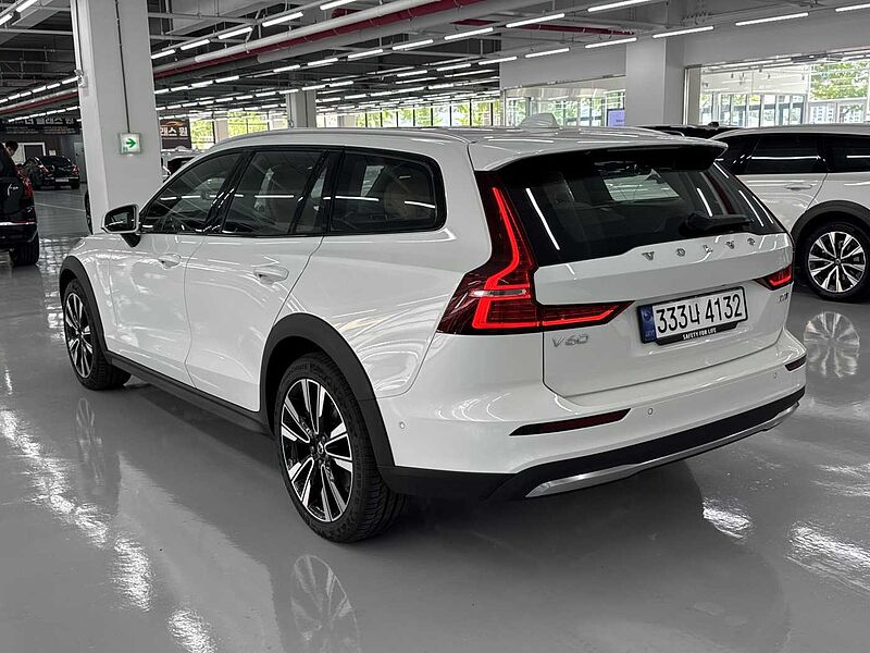 Volvo Ultra, B5 AWD 마일드 하이브리드, 가솔린, 브라이트