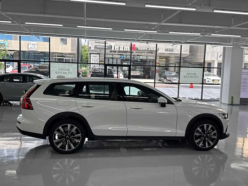 Volvo Ultra, B5 AWD 마일드 하이브리드, 가솔린, 브라이트