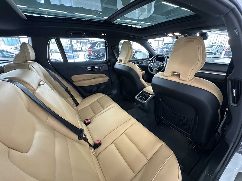Volvo Ultra, B5 AWD 마일드 하이브리드, 가솔린, 브라이트