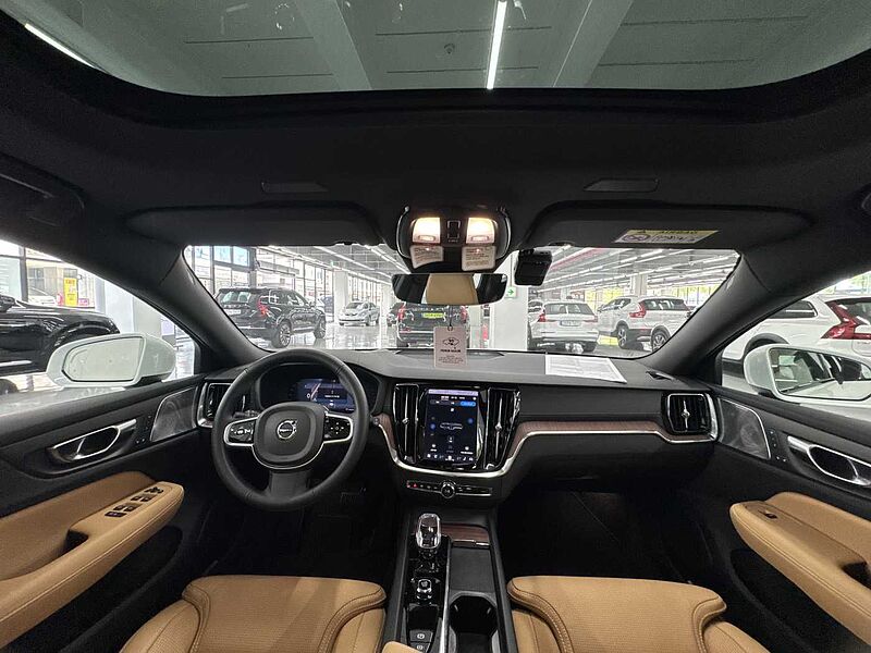 Volvo Ultra, B5 AWD 마일드 하이브리드, 가솔린, 브라이트